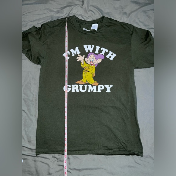 DISNEY Snow White and the Seven Dwarfs Shirt_ I’m With Grumpy Dwarf_Size M - Picture 5 of 6